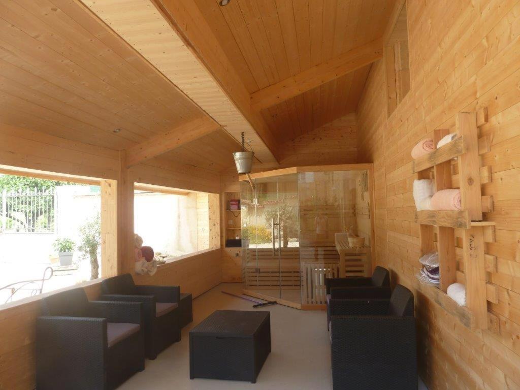 Le Clos Des Figuiers - 3 Gites De Caractere Duravel Экстерьер фото